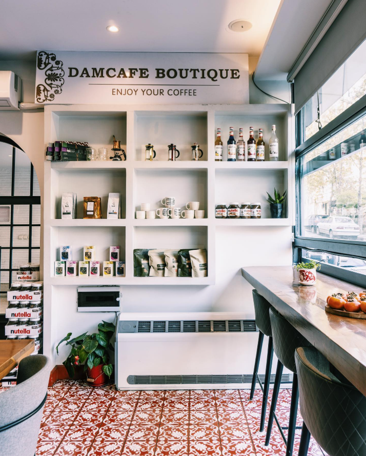 دمکافه تهران