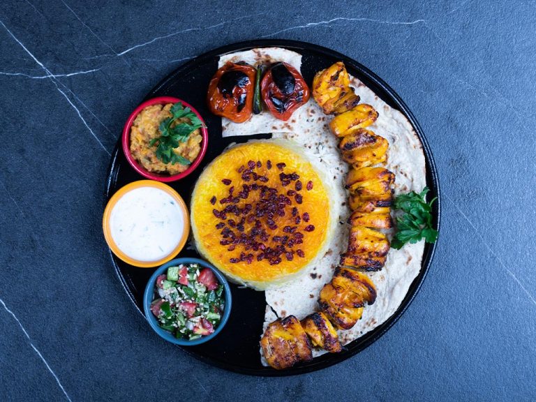 رستوران های ارم شیراز ( 4 رستوران برتر )