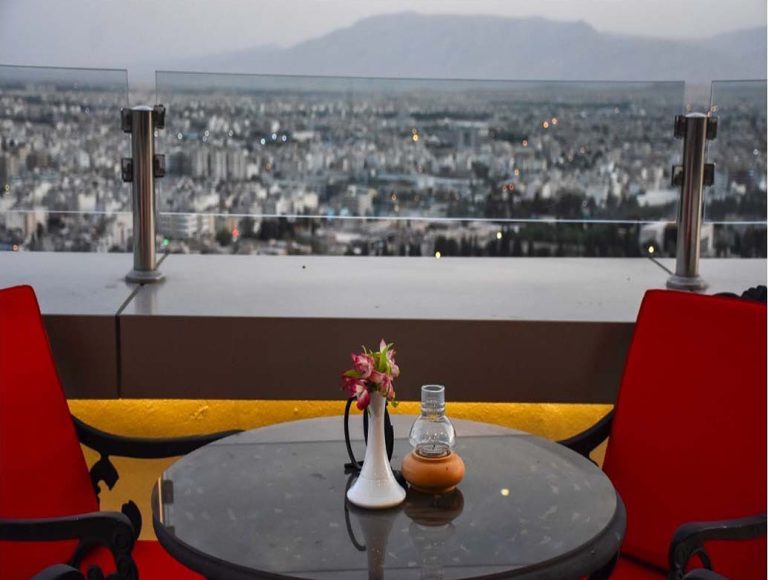 کافی شاپ شیراز با موسیقی زنده ( 6 رستوران برتر )