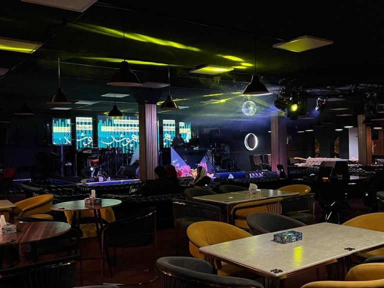 رستوران های دی جی دار شیراز ( 5 رستوران برتر )