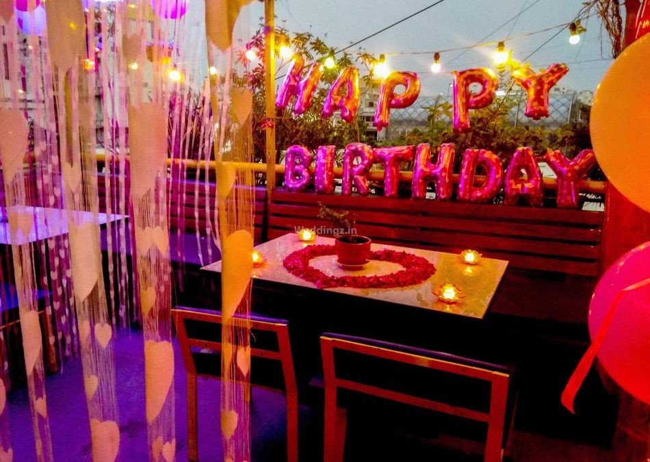 کافی شاپ شیراز برای تولد ( 4 رستوران برتر )