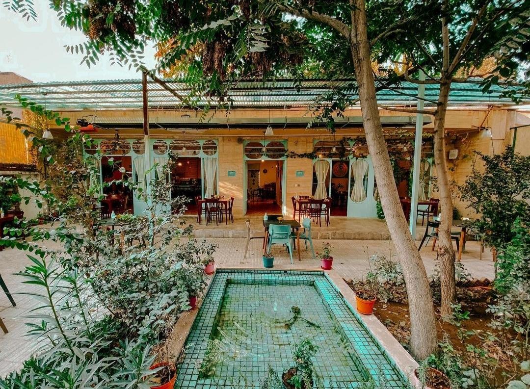 کافه خونه ما اصفهان